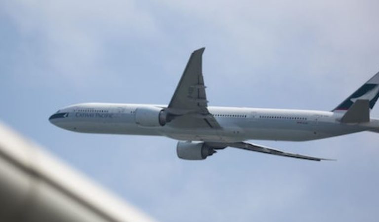 國泰航空確認已「革走」三名見習機師　涉在美國航校瞞報飛行事故